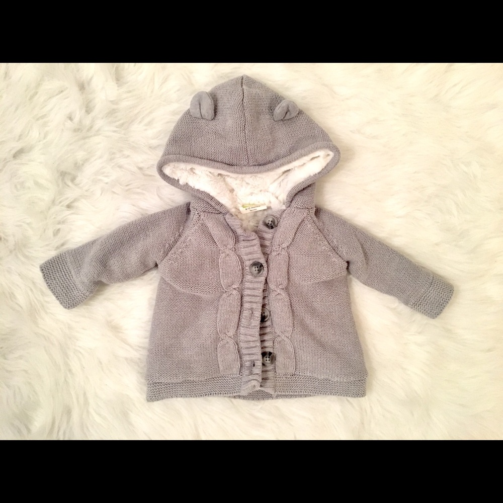 Crazy 8 unisex  6-12 mo. fuzzy bear hoodie sweater